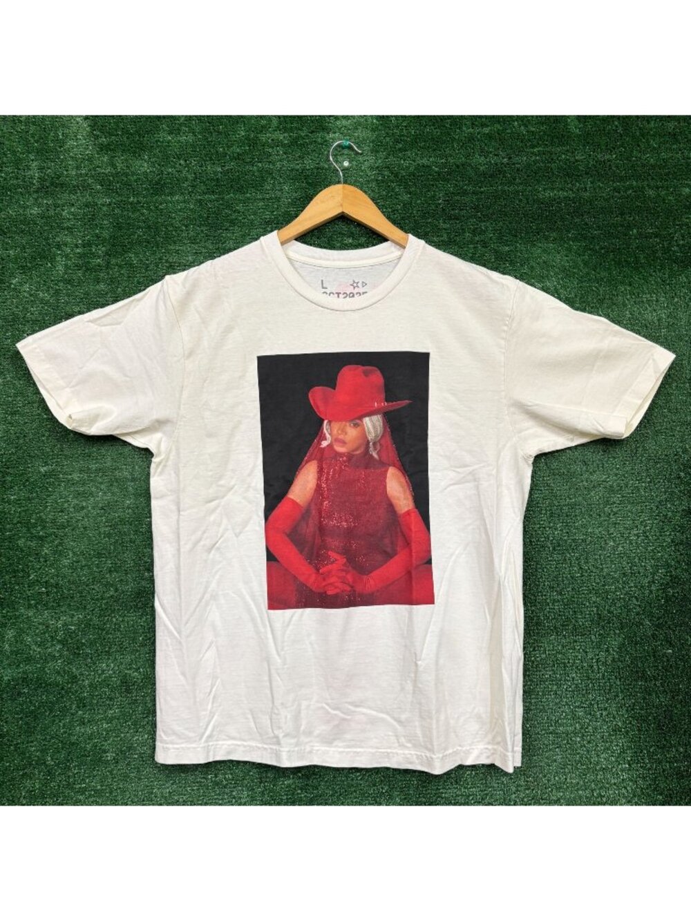 Beyoncé Cowboy Carter Los Angeles Exclusive T-shirt size Large
